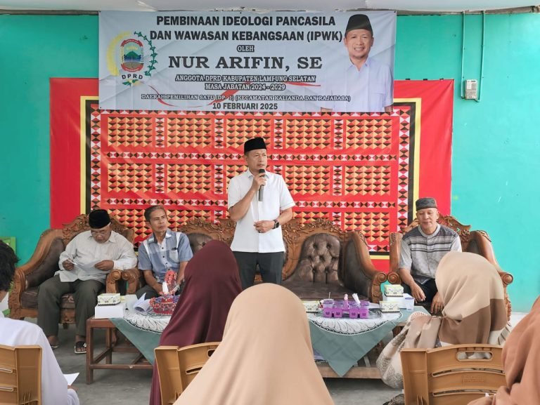 Dihadiri Ratusan Warga,Anggota DPRD Lampung Selatan Nur Arifin Gelar Ideologi Pancasila Dan Wawasan Kebangsaan