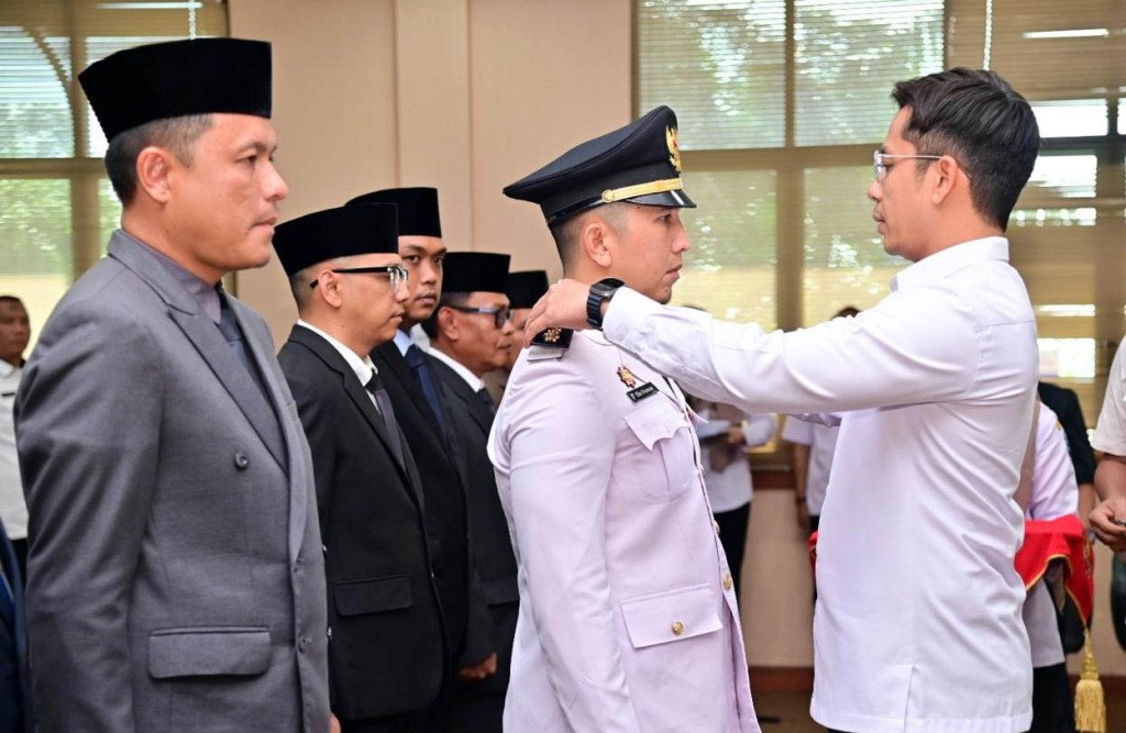 Bupati Egi! Lakukan Gebrakan Baru,10 Pejabat Dilantik, 3 Plt Dipasang di Pos Strategis