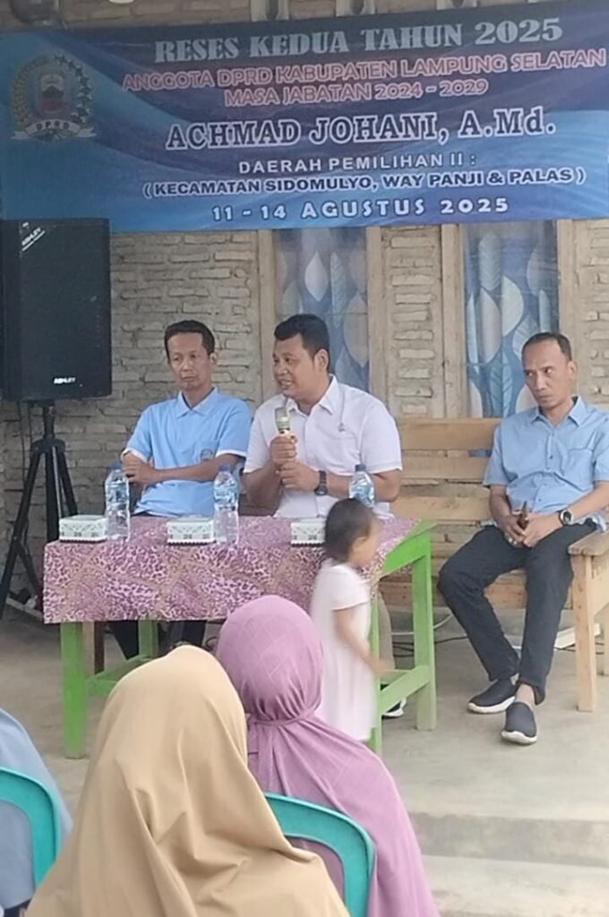 Gelar Reses ke-Dua di Tanah Kelahiran, Acmad Johani Putra Asli Seloretno Siap Membantu Masyarakat