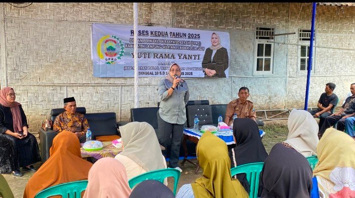 Ketua Komisi III Yuti Rama Yanti Gelar Reses Didesa Sukabakti Palas,Serap Aspirasi Warga