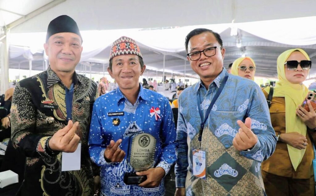 Berangkat dari Kepedulian Lingkungan, Desa Suak Raih Juara Favorit Desa Wisata Nusantara 2025 Tingkat Nasional
