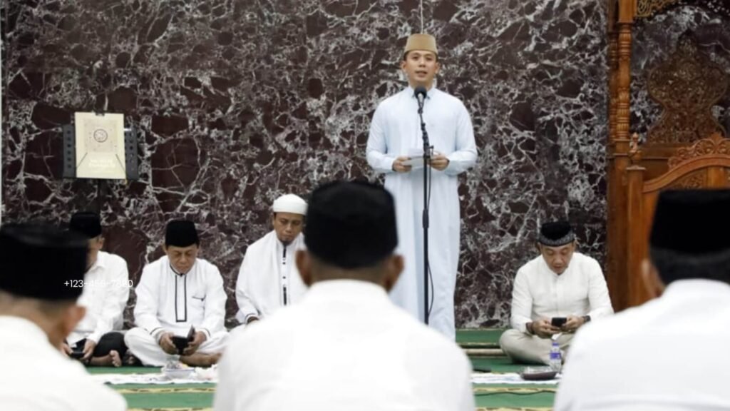 Iktikaf Akbar Peringatan Nuzulul Qur’an di Masjid Agung, Bupati Egi: Saatnya “Pulang ke Diri Sendiri”