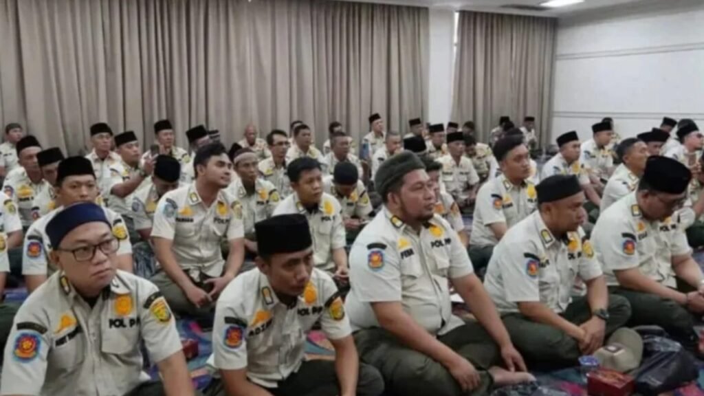 Peringatan HUT ke 76,Gubernur Mirza Dorong Satpol PP Jadi Garda Terdepan Penegakan Kebijakan Daerah