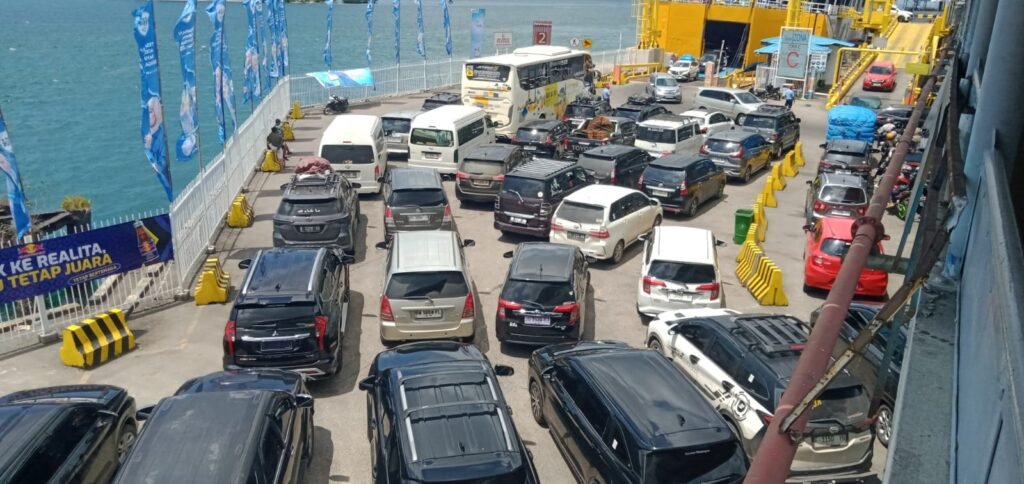 Tercatat:H-3 Arus Mudik Jawa ke Sumatera Meningkat Hingga 5,6 Persen