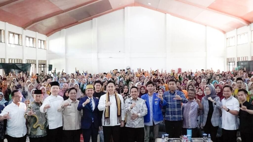 Di Hadapan 1.500 Guru, Bupati Egi Ingatkan  Adaptasi di Era AI: Inspirasi Tak Bisa Digantikan Teknologi