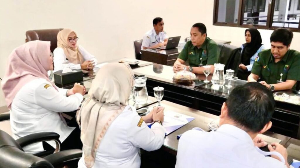 Bulog Siapkan 700 Ton Beras, Bantuan Pangan untuk Warga Lampung Selatan Segera Disalurkan Pemerintahan 01-04-2026